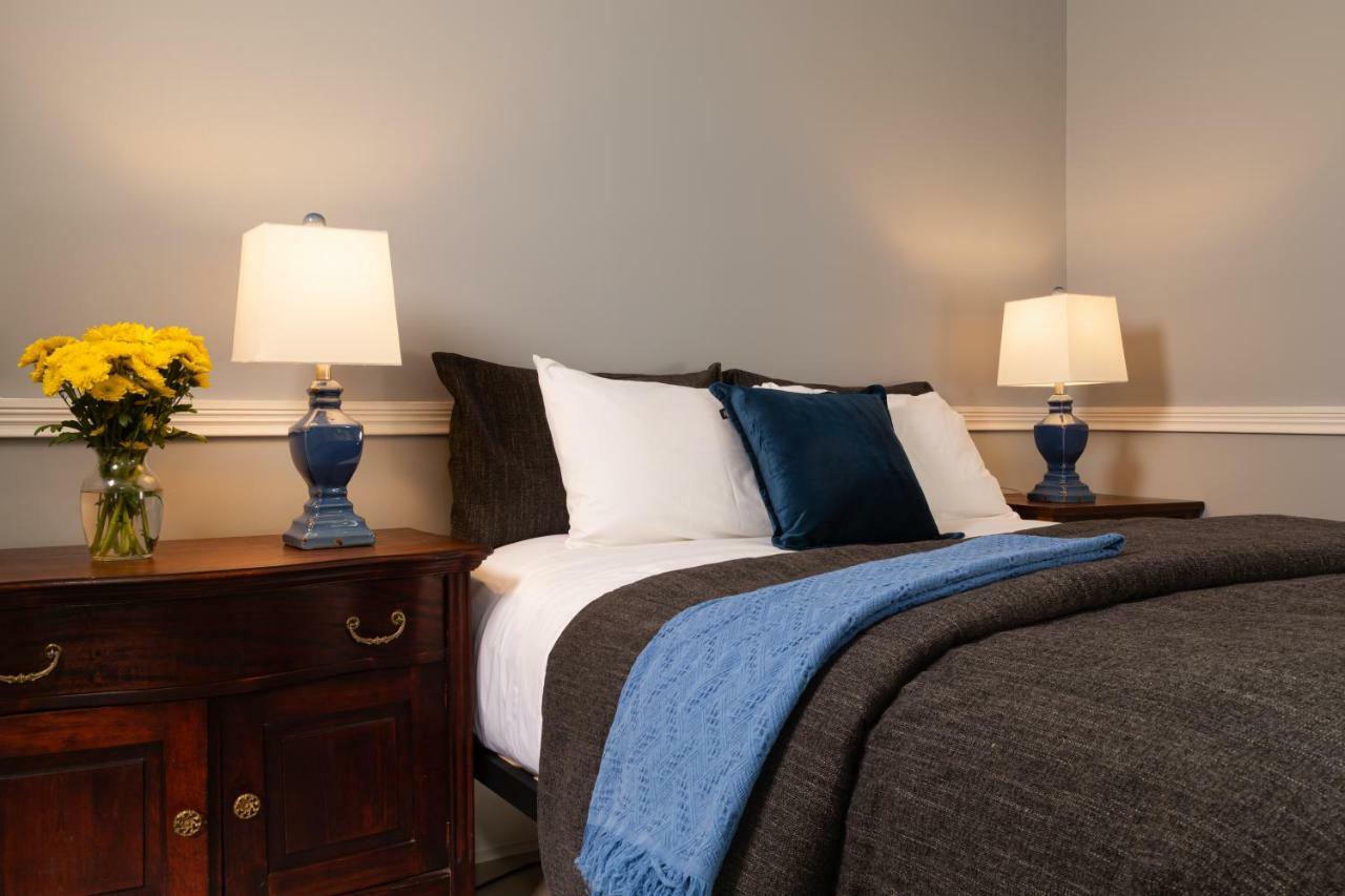 Rosemont Inn Utica Kültér fotó